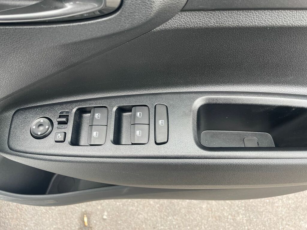 Hyundai I10 1.0 63 Advance Nav Grey #20