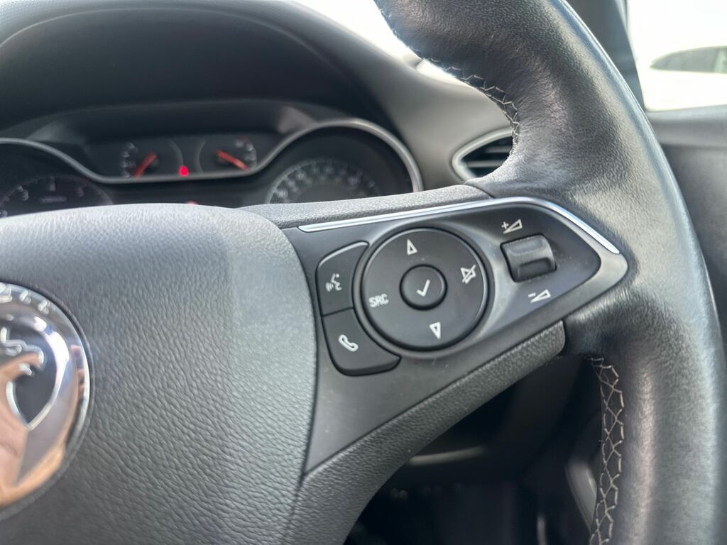 Vauxhall Crossland Suv Grey #17