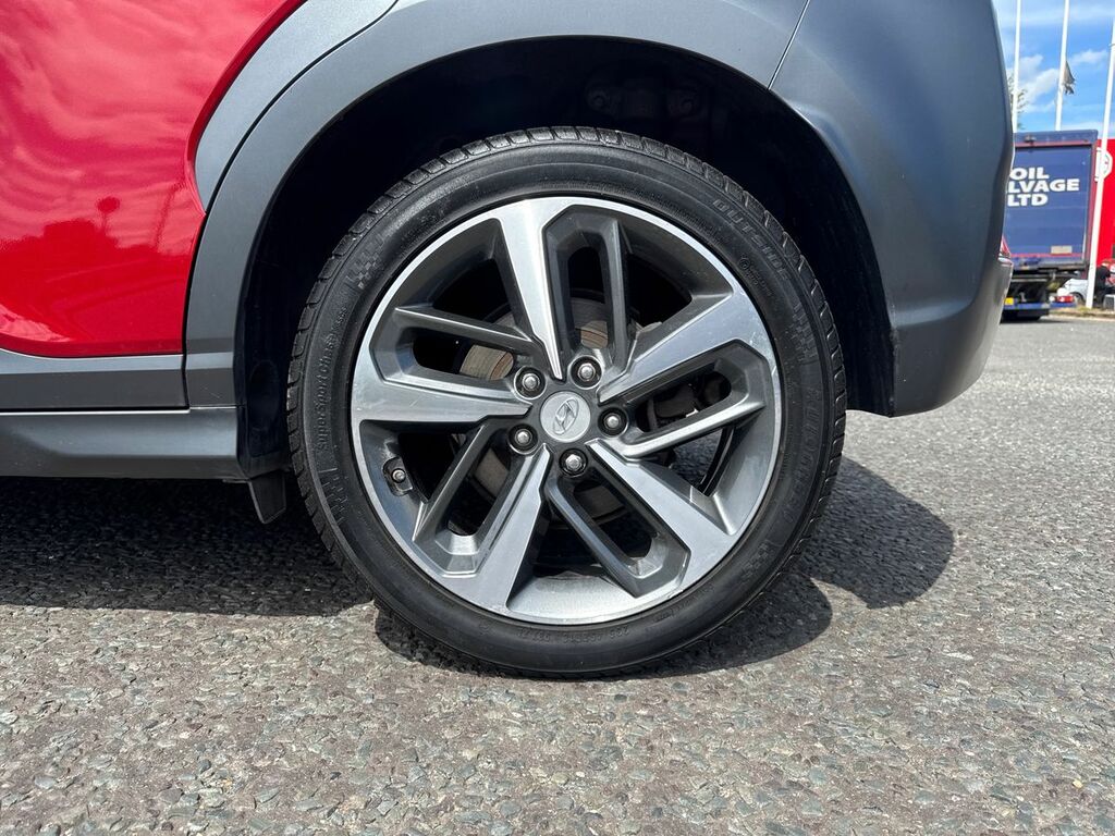 Hyundai Kona Premium Se Silver #9