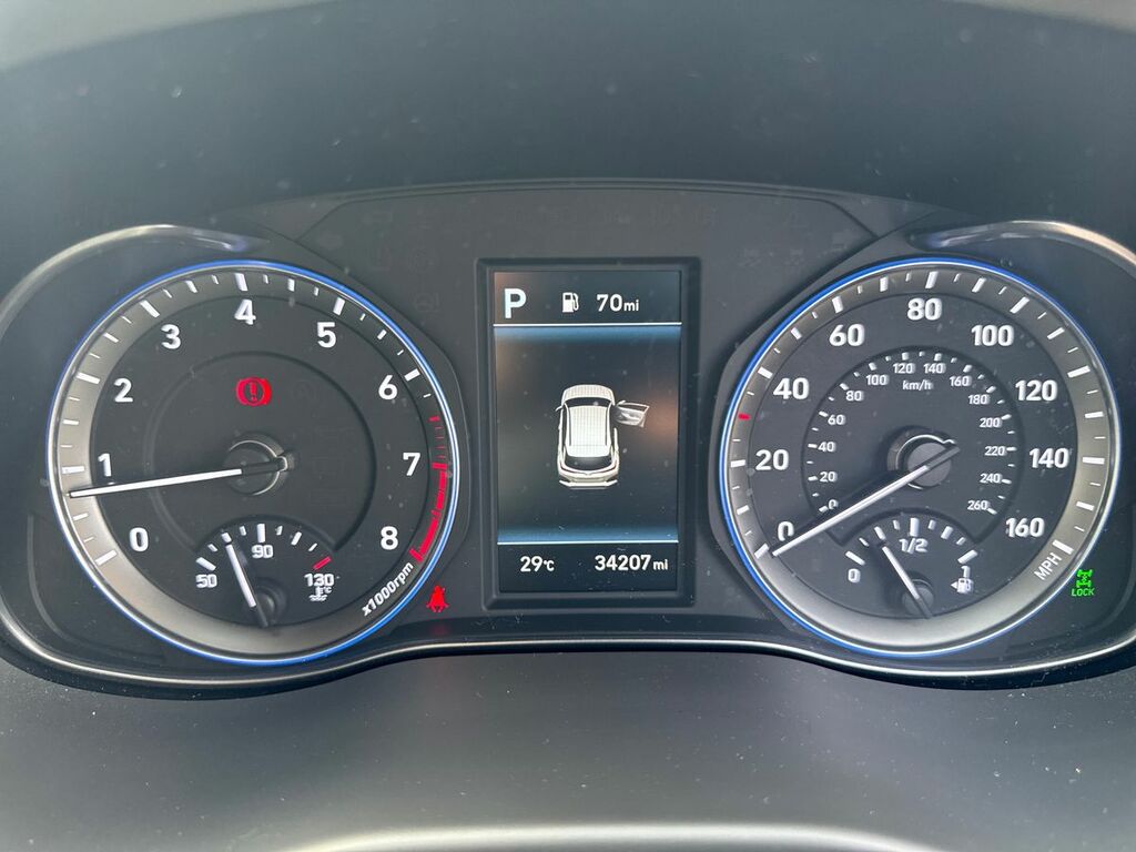 Hyundai Kona Premium Se Silver #14