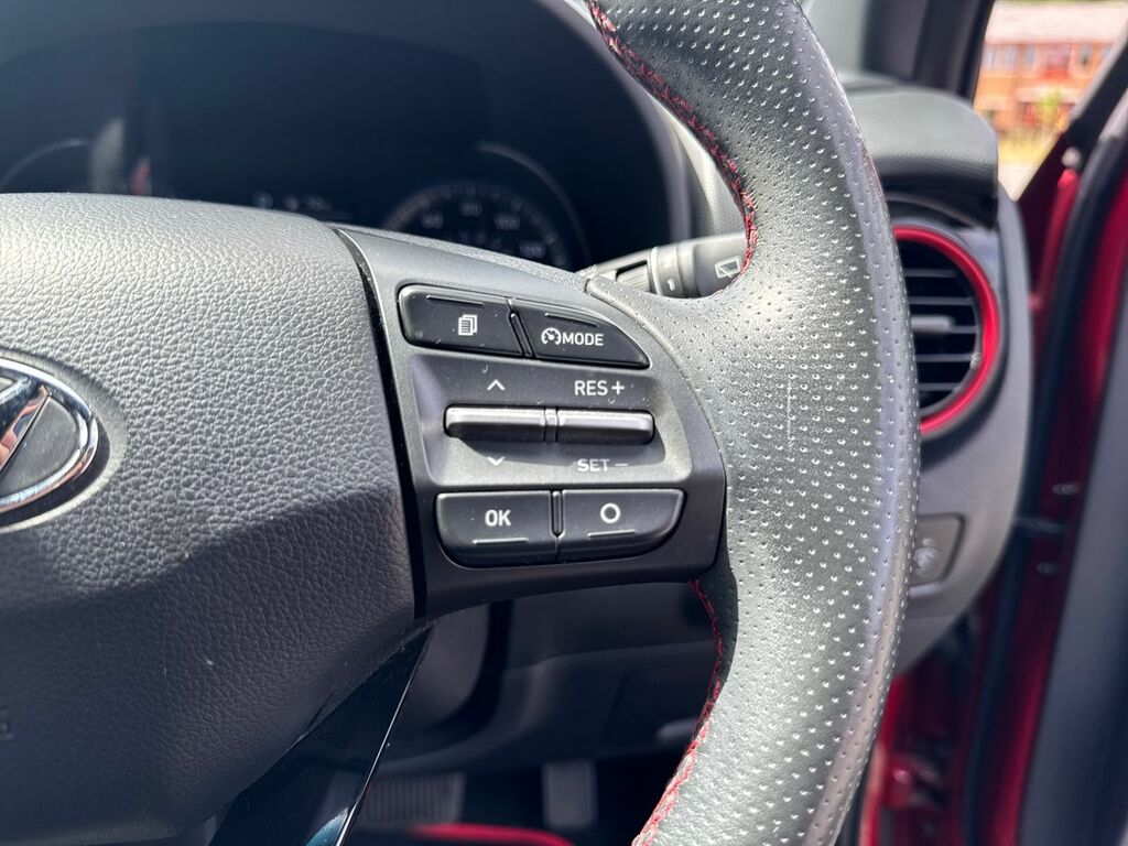 Hyundai Kona Premium Se Silver #17