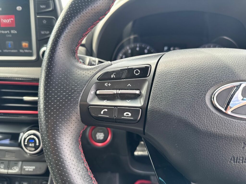 Hyundai Kona Premium Se Silver #16