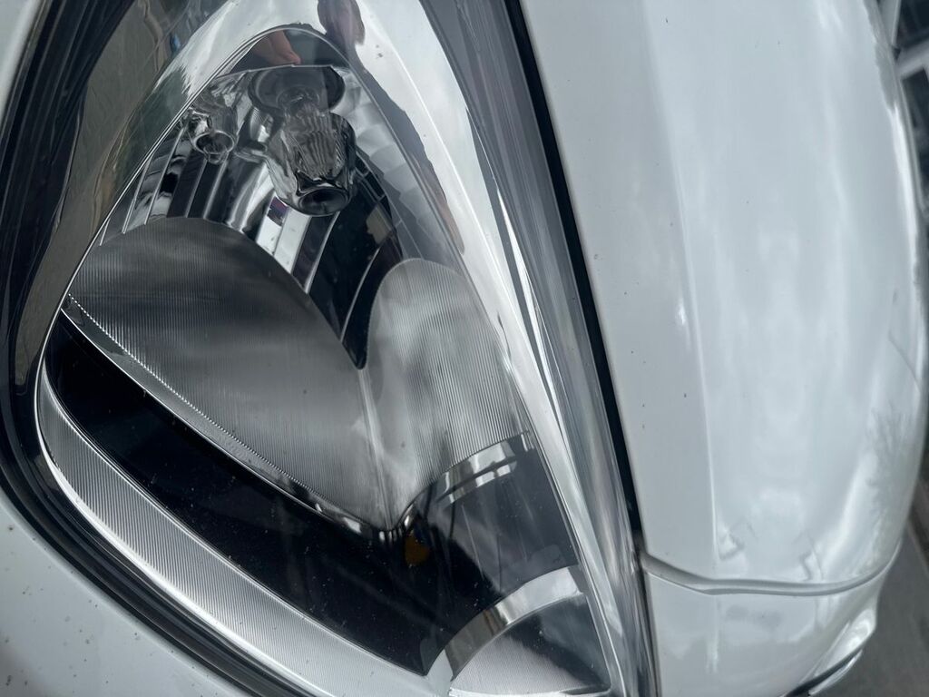 Hyundai I10 1.0 Play White #21