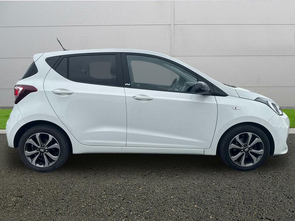 Hyundai I10 1.0 Play White #8