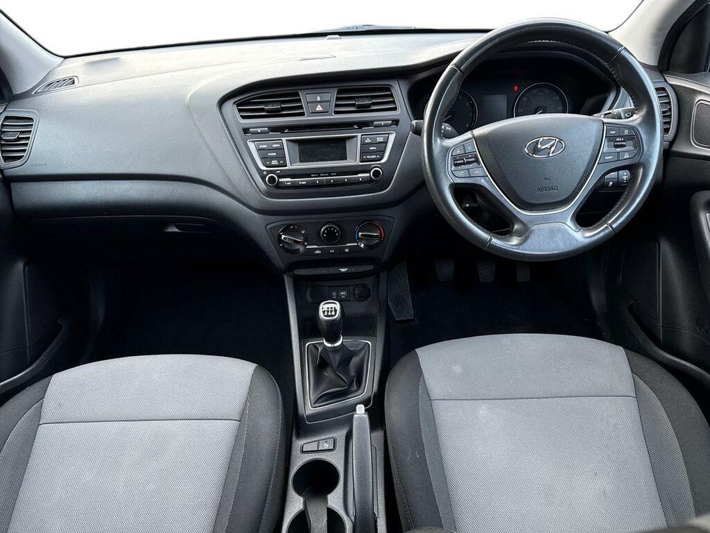 Hyundai I20 2017 1.2 Mpi Se 83 Bhp Brown #13