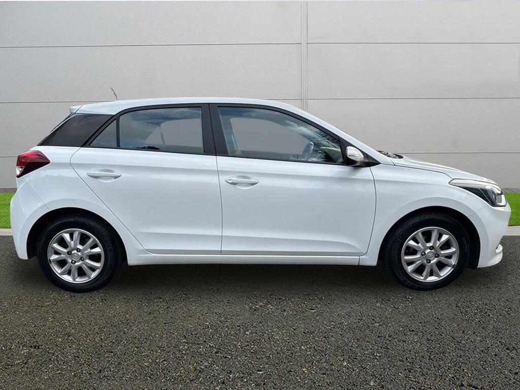 Hyundai I20 2017 1.2 Mpi Se 83 Bhp Brown #8