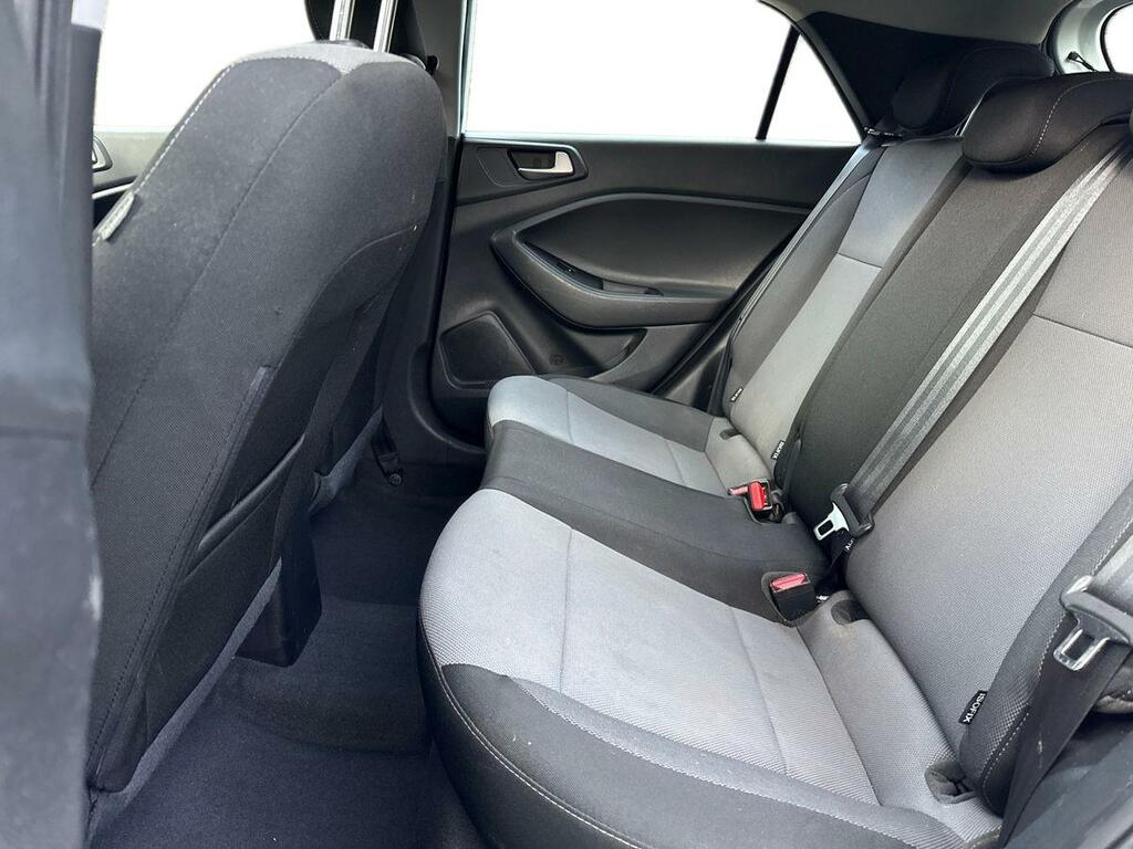Hyundai I20 2017 1.2 Mpi Se 83 Bhp Brown #11