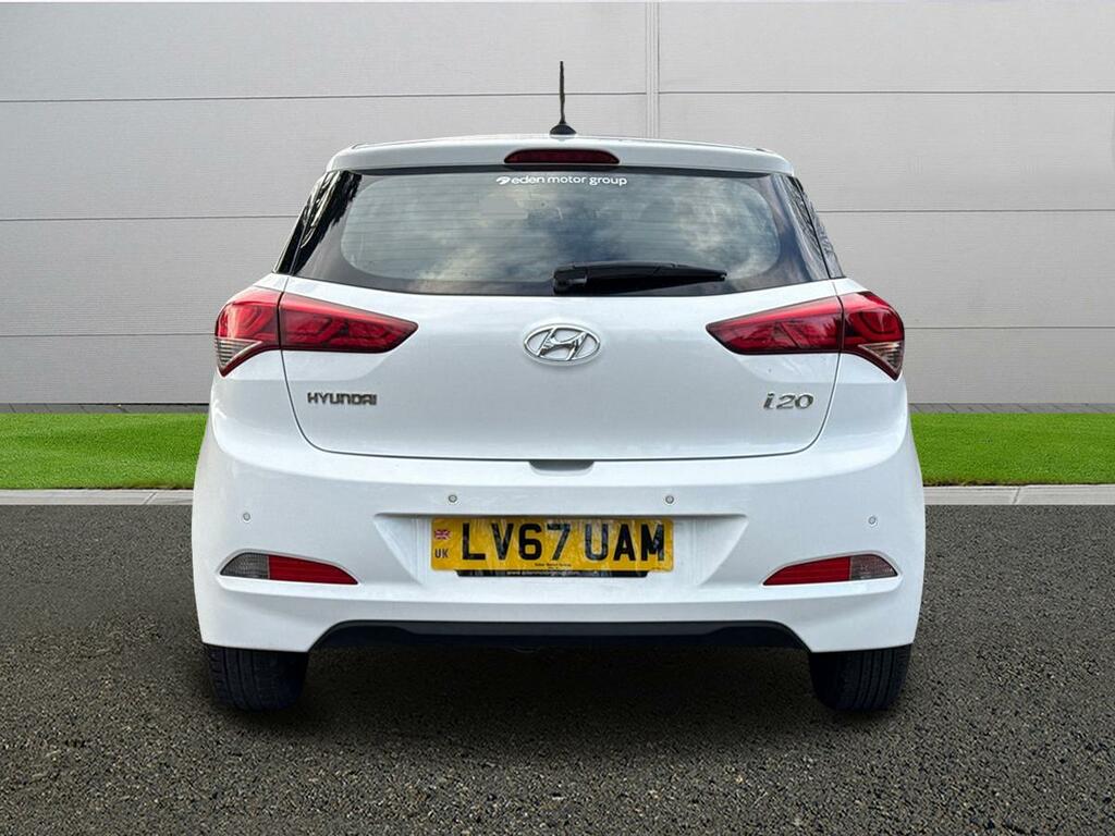 Hyundai I20 Hatchback White #6