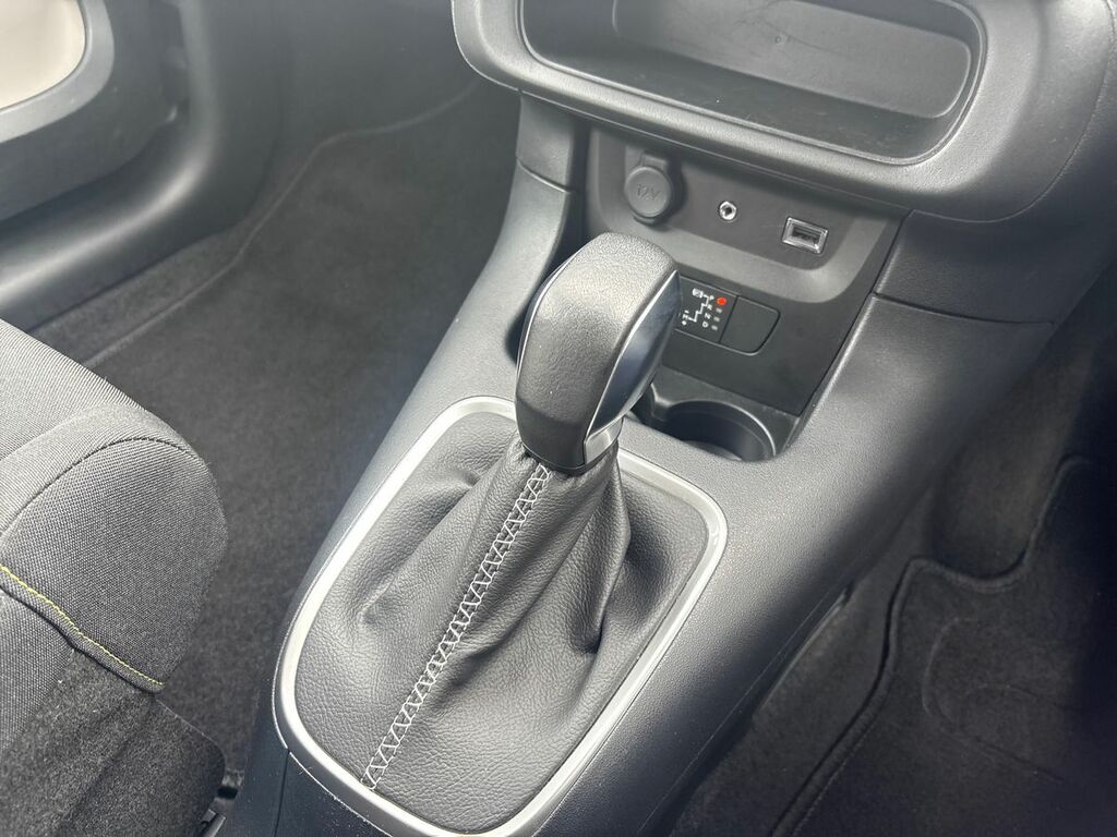 Citroen C3 1.2 Puretech Flair Euro 6 White #19