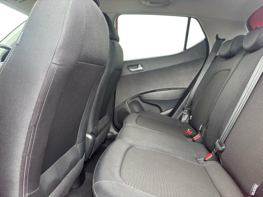 Hyundai I10 1.0 Se White #11