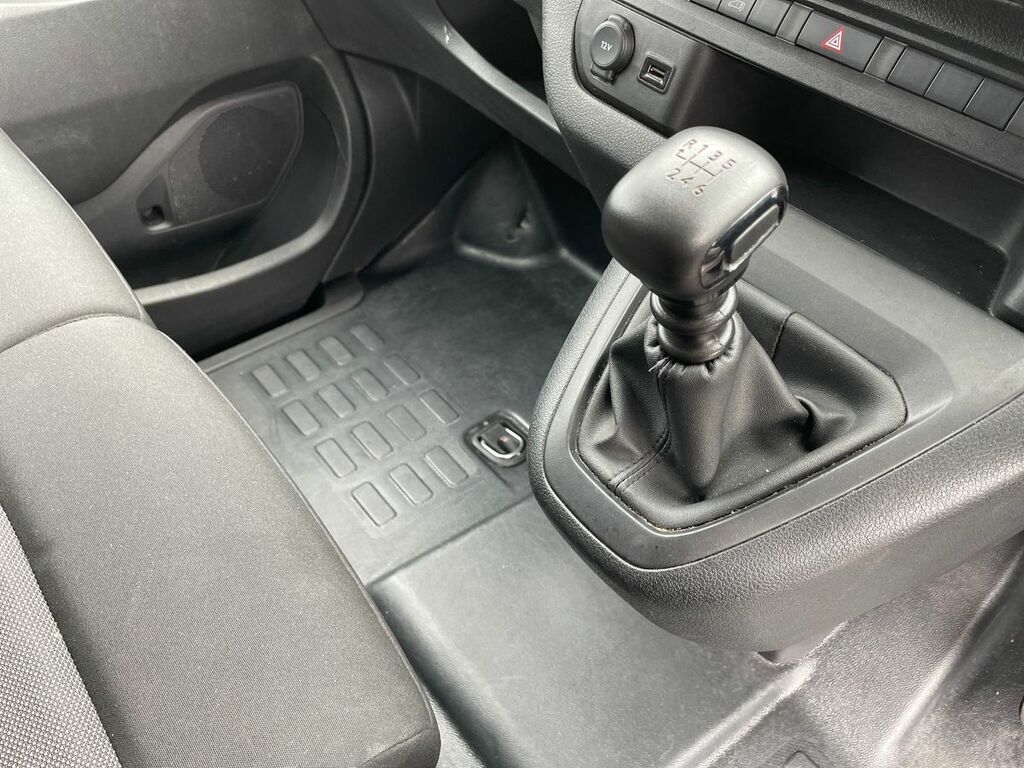 Peugeot Expert Mpv #18
