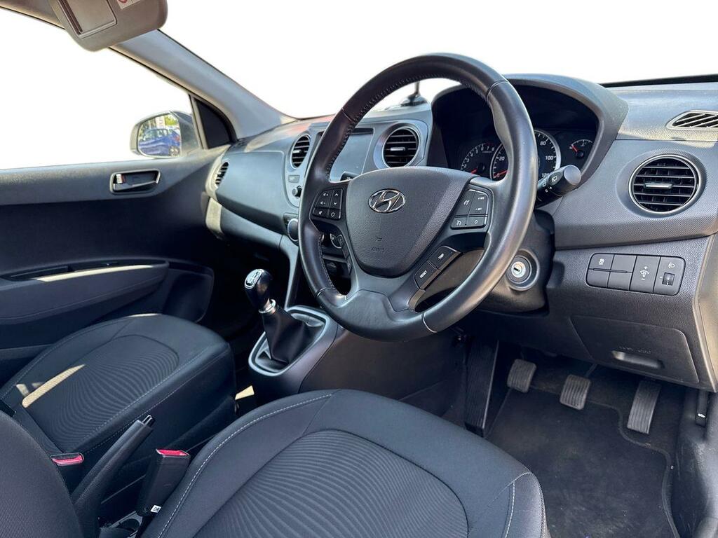 Hyundai I10 I10 Premium Se Blue #15