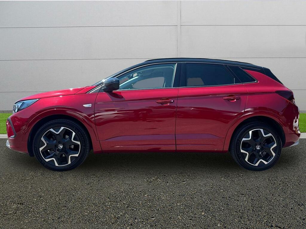 Vauxhall Grandland Ultimate Red #4