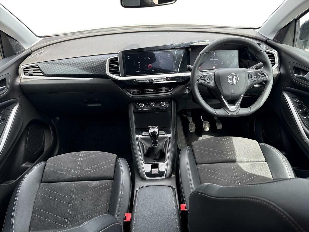 Vauxhall Grandland Ultimate Grey #13