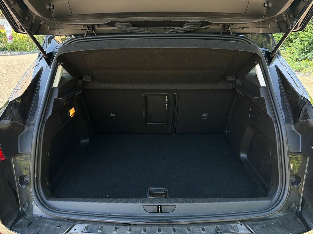 Vauxhall Grandland Ultimate Phev Red #12