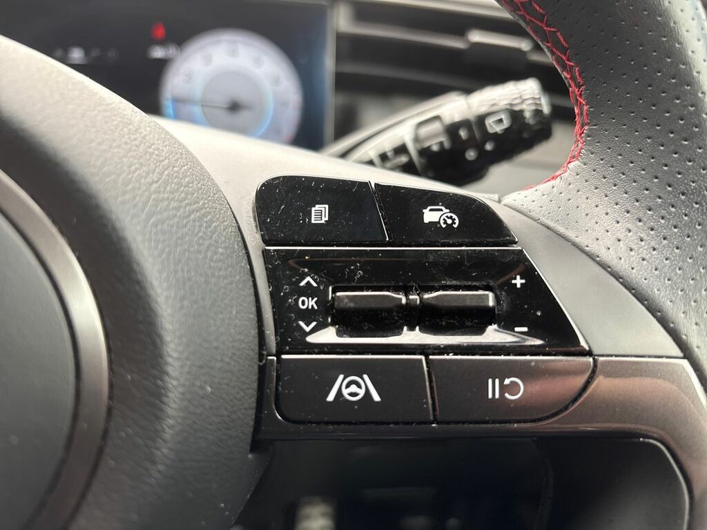 Hyundai Tucson Ultimate Black #17