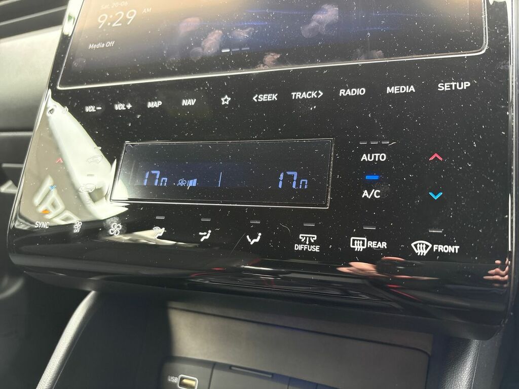 Hyundai Tucson Ultimate Black #18