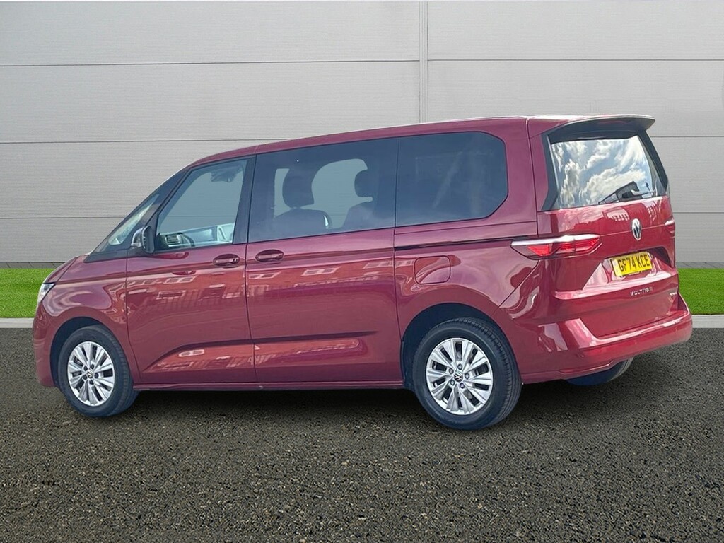 Volkswagen Multivan Life Red #5