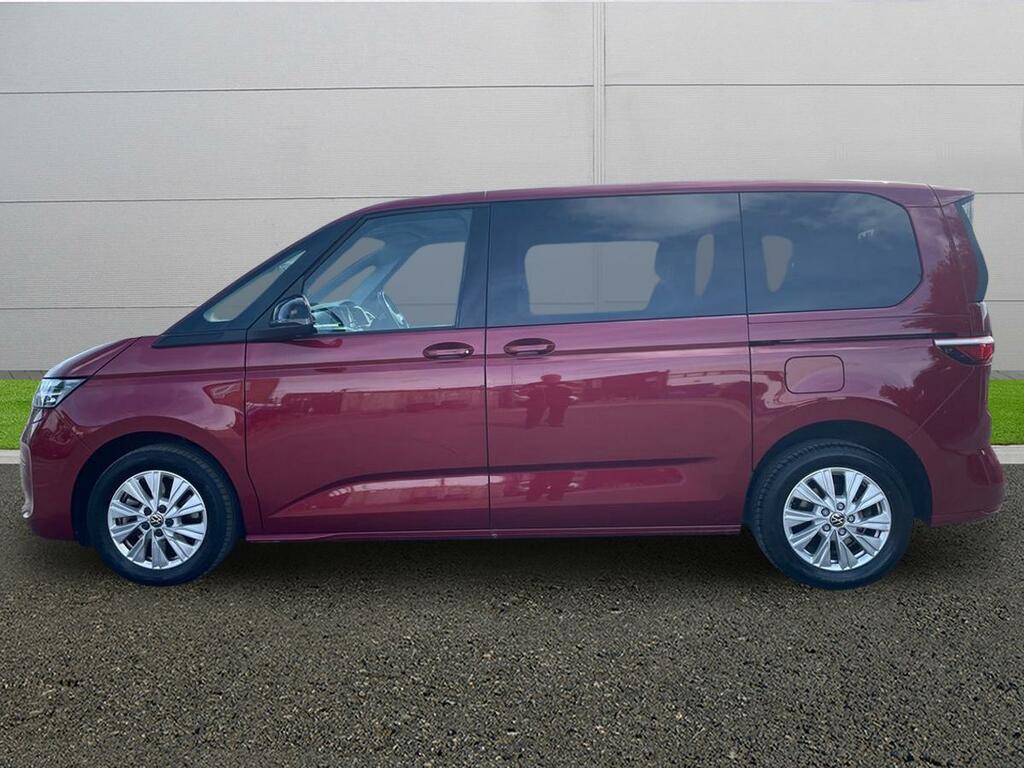 Volkswagen Multivan Life Red #4
