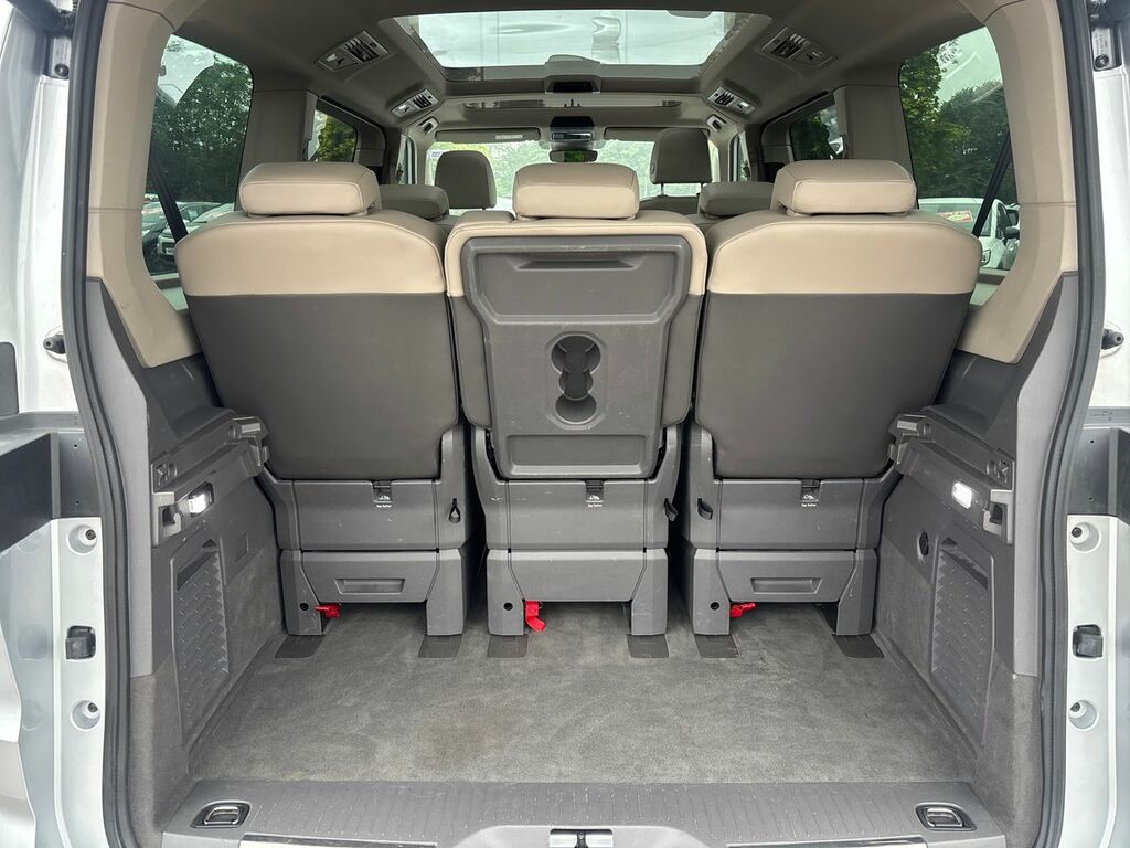 Volkswagen Multivan Life 1.4 Tsi Ehybrid 218Ps Dsg 7 Seat Black #12