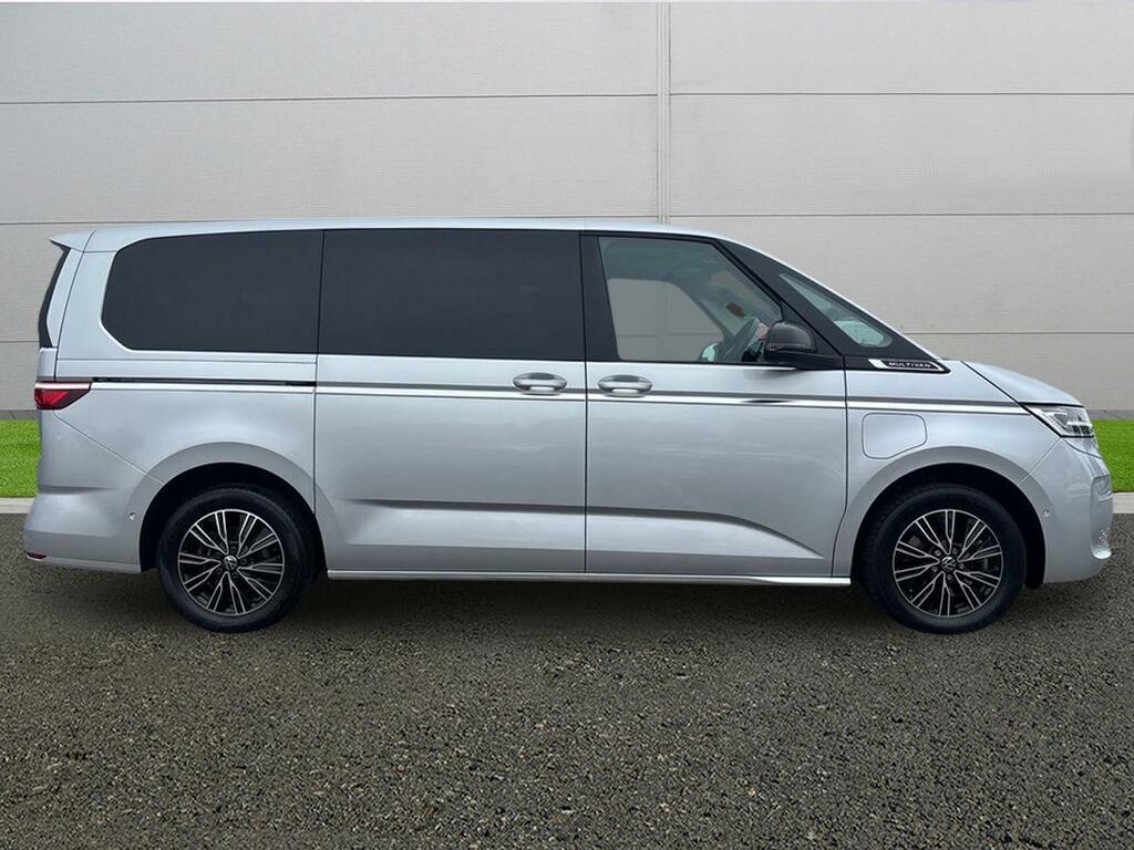 Volkswagen Multivan Life 1.4 Tsi Ehybrid 218Ps Dsg 7 Seat Black #8