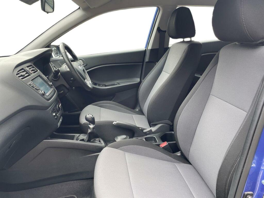 Hyundai I20 1.2 Mpi Se 83 Bhp Grey #10