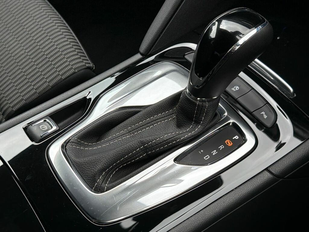 Vauxhall Insignia Insignia Sri Vx-line Nav T Silver #19