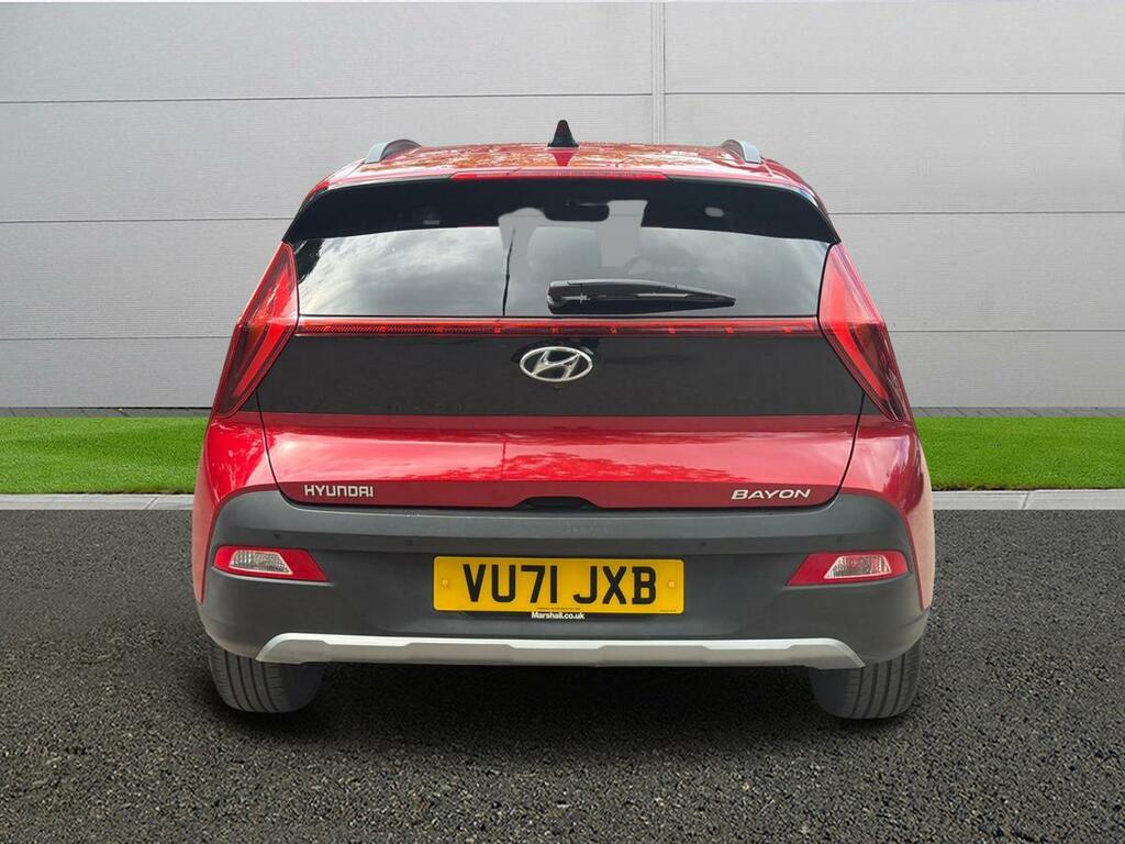 Hyundai Bayon Premium Red #6