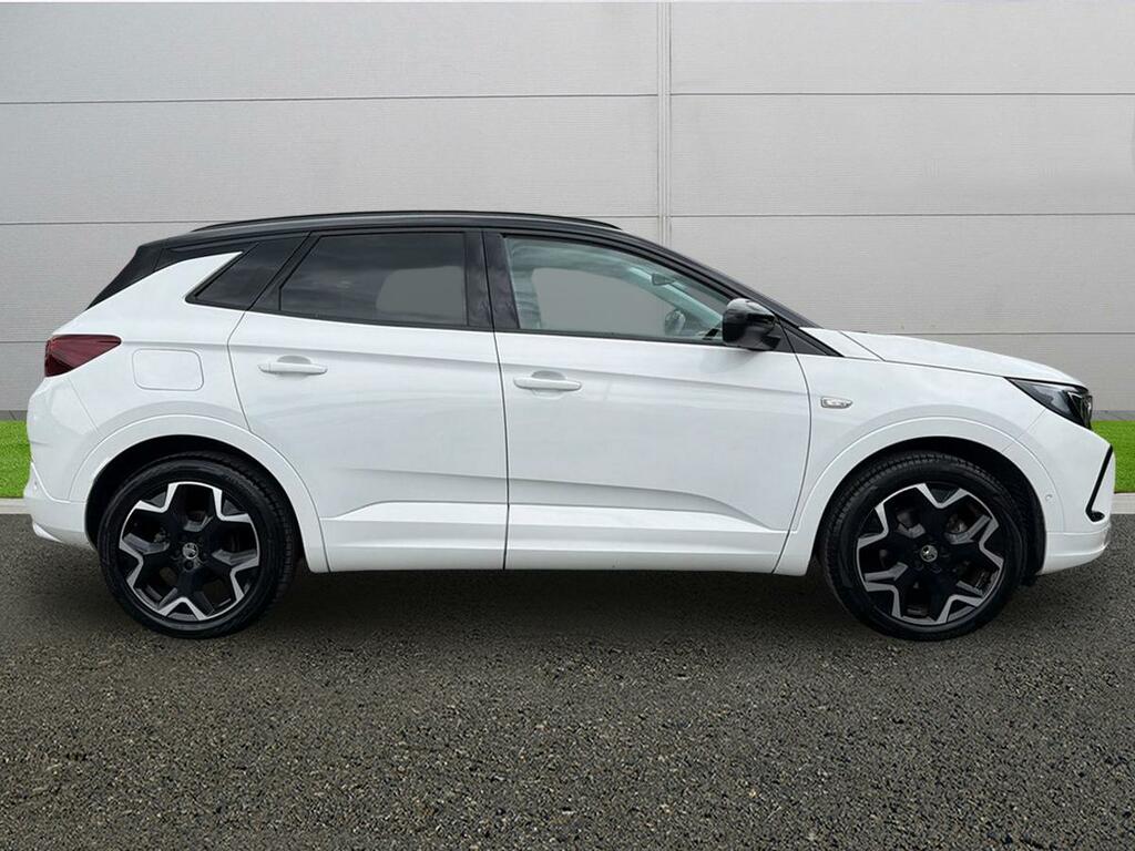 Vauxhall Grandland Ultimate White #8