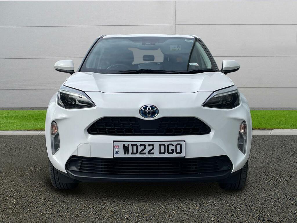 Toyota Yaris Cross Icon White #2