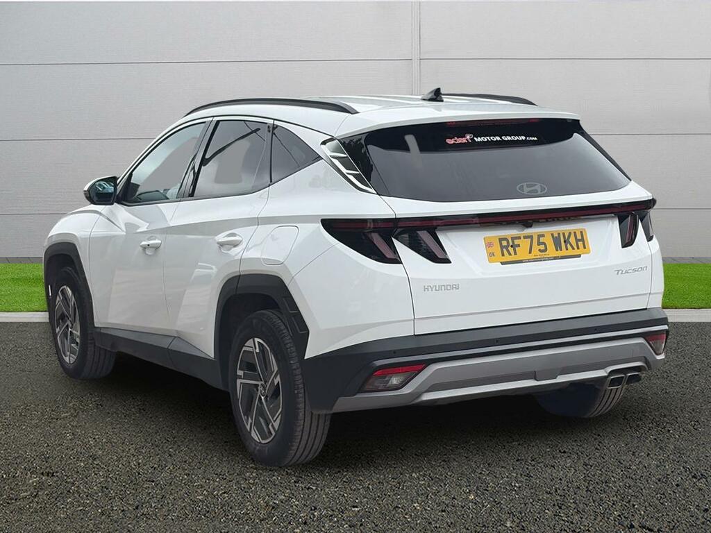 Hyundai Tucson Suv White #5