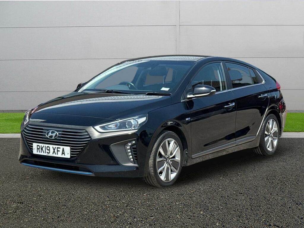 Hyundai Ioniq Premium Se Black #3