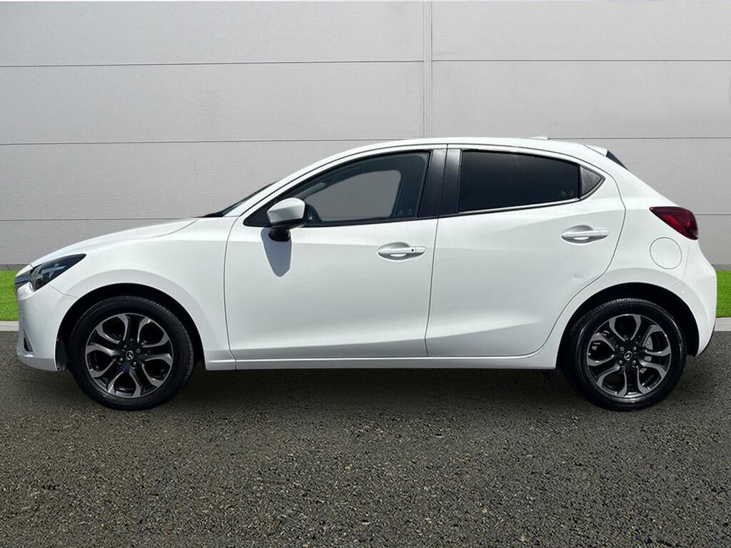 Mazda 2 Sport Nav White #4