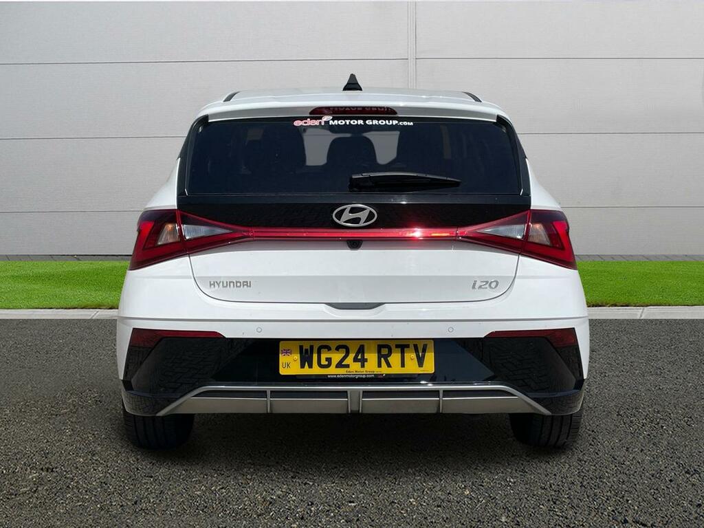 Hyundai I20 Ultimate White #6