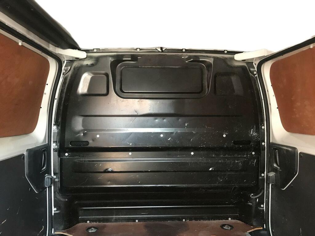 Vauxhall Vivaro Panel Van White #13