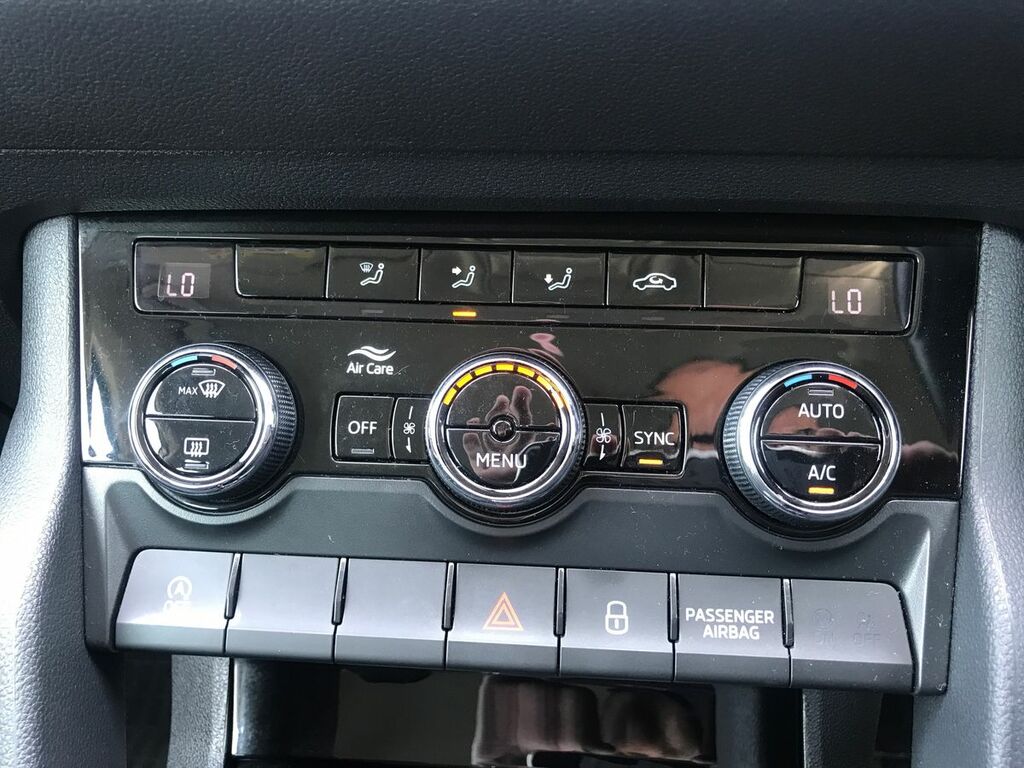 Skoda Karoq Se Technology Blue #18
