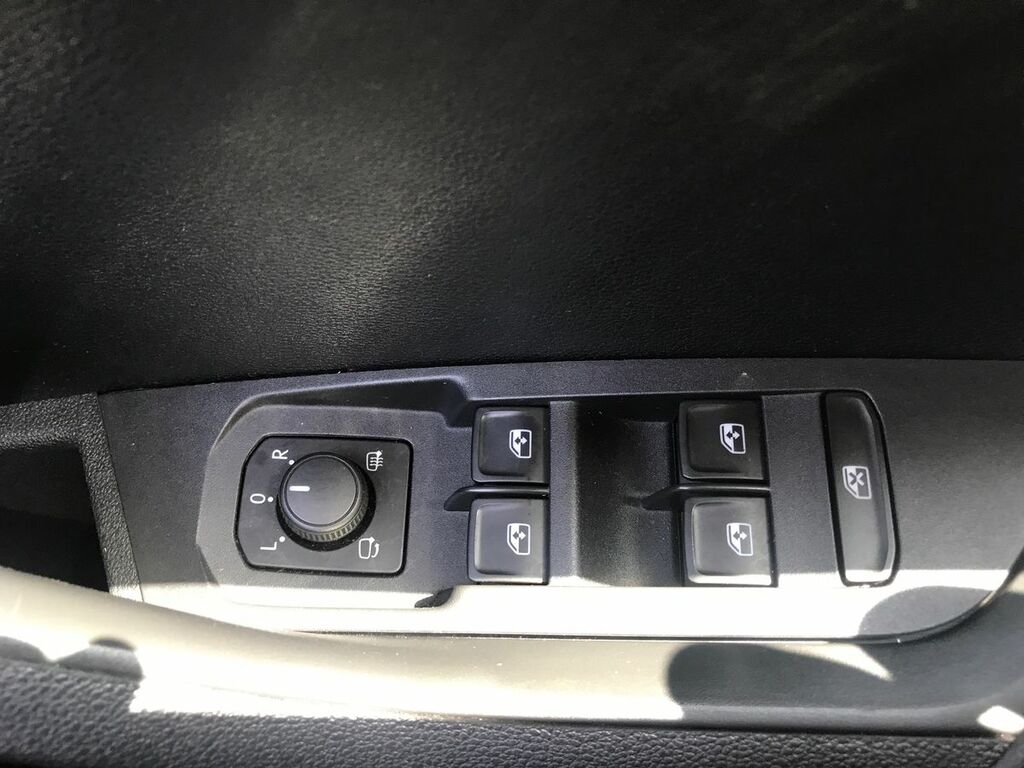 Skoda Karoq Se Technology Blue #20