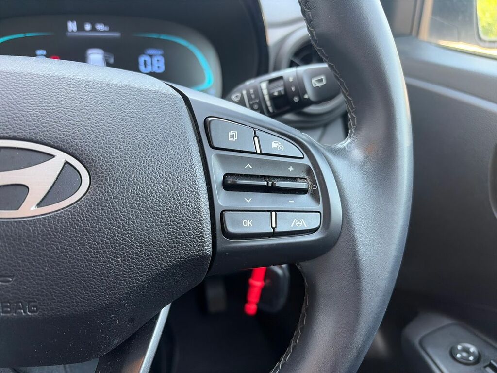 Hyundai I10 1.0 63 Advance Nav Blue #17
