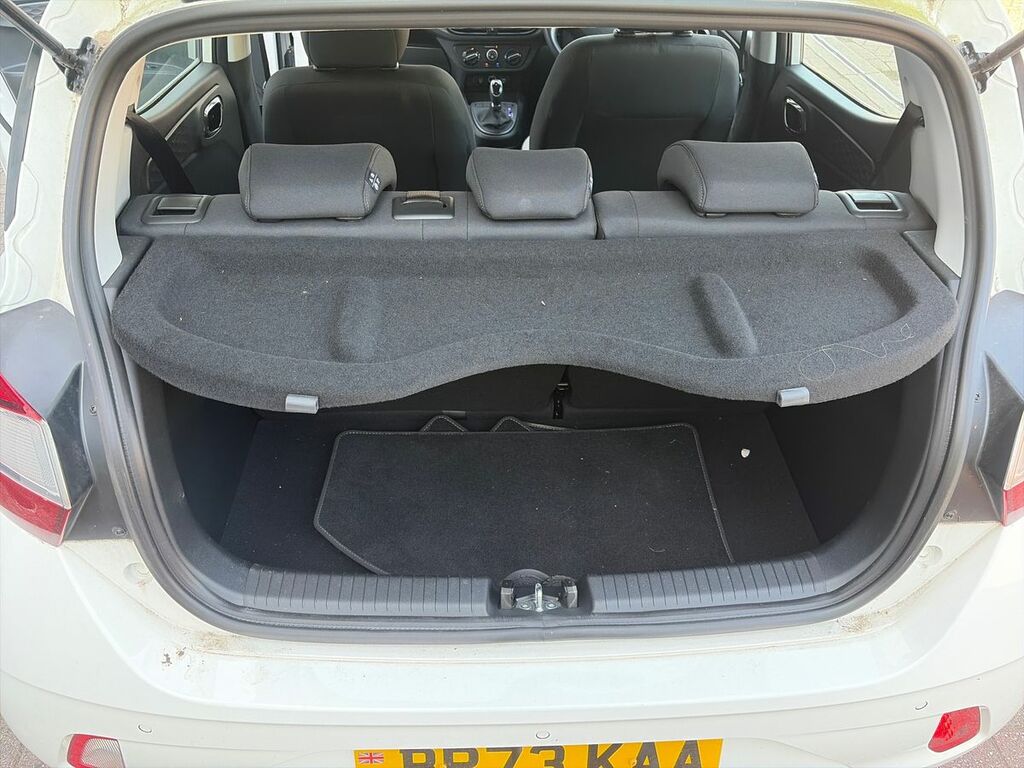 Hyundai I10 1.0 63 Advance Nav Blue #12