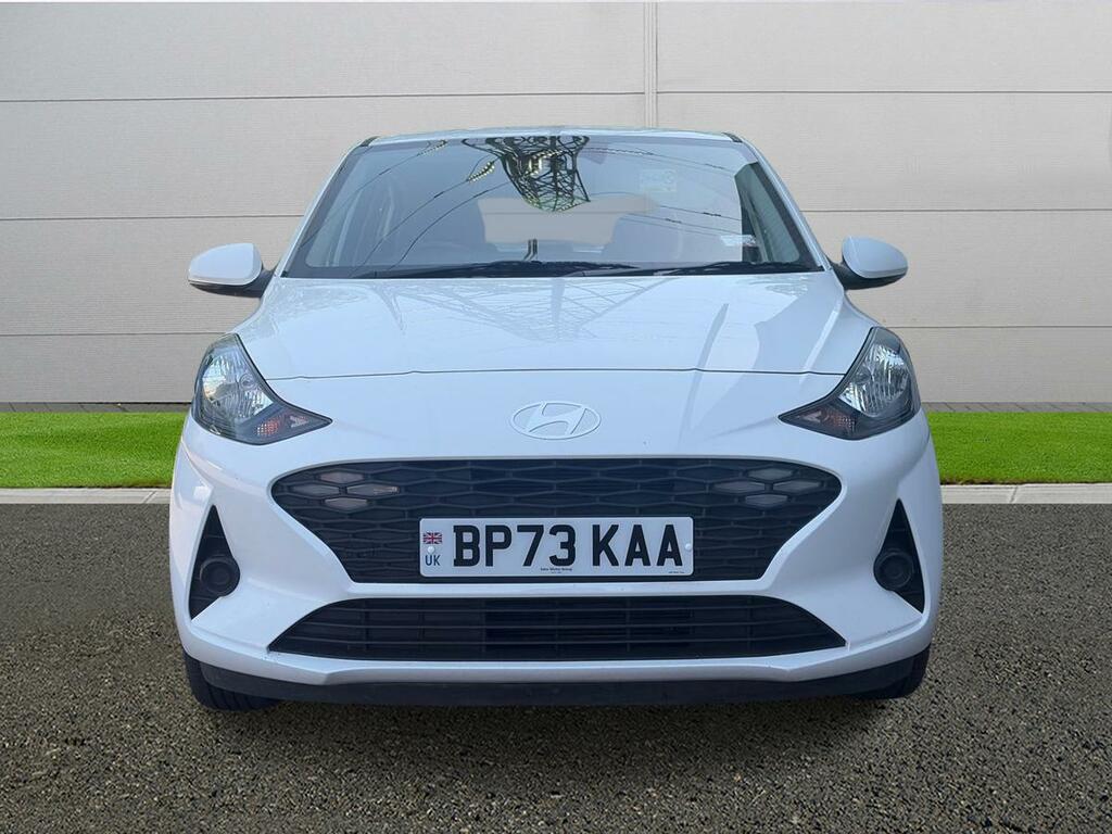 Hyundai I10 Advance White #2