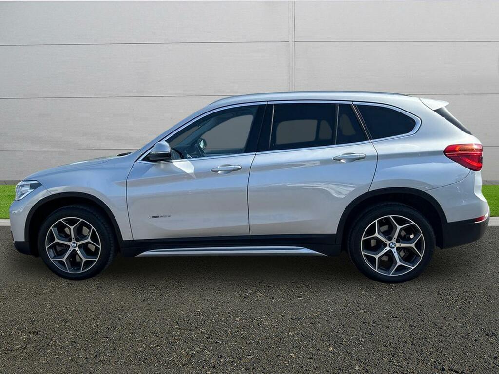 BMW X1 Xline Silver #4