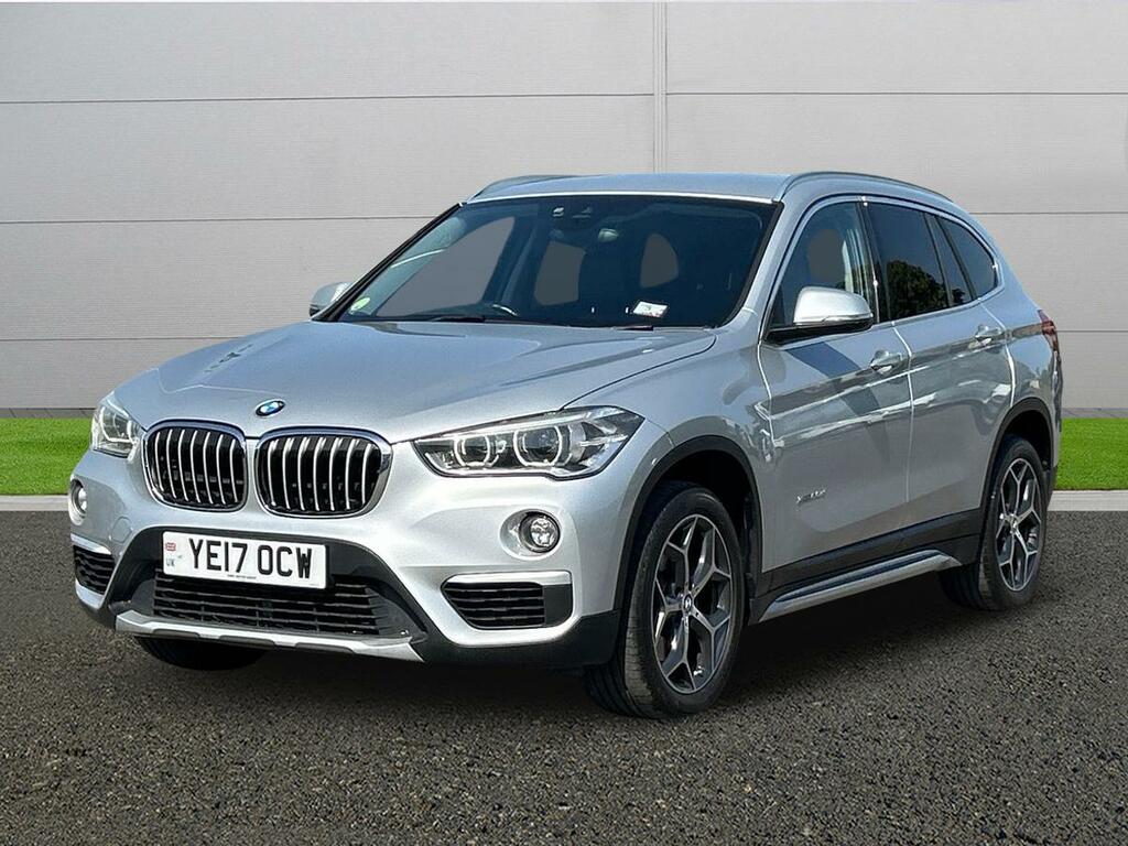 BMW X1 Xline Silver #3