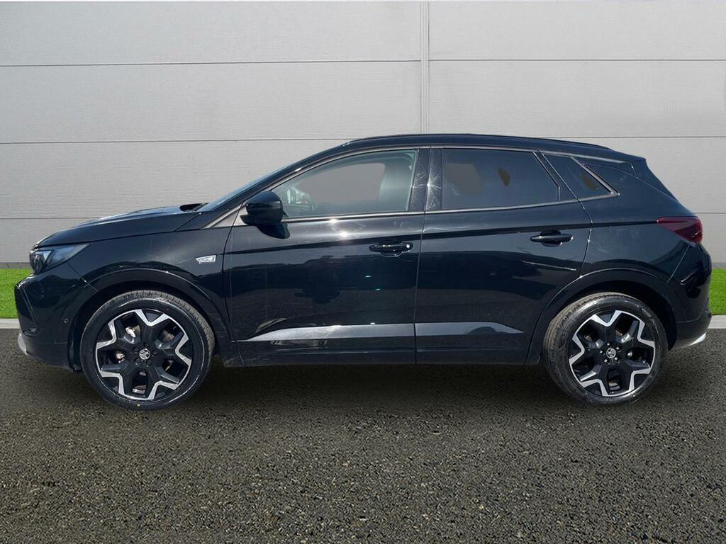 Vauxhall Grandland Ultimate Black #4