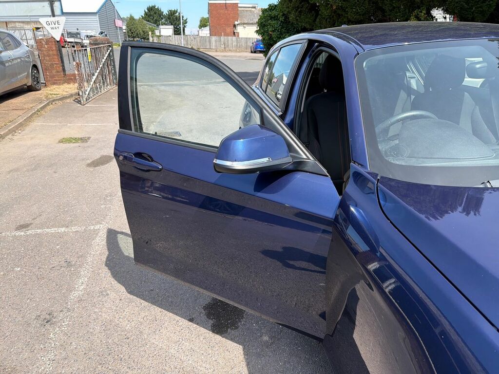 BMW 1 Series 1.5 Se Euro 6 Ss Silver #22