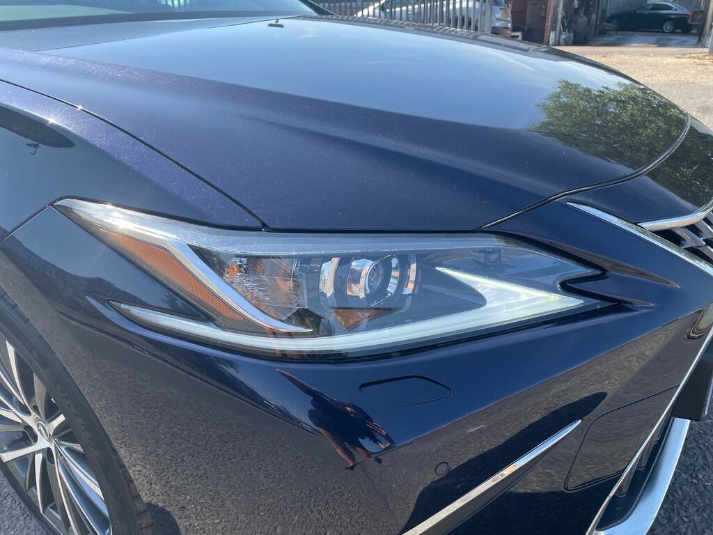 Lexus ES Es 300H F Sport Cvt Red #21