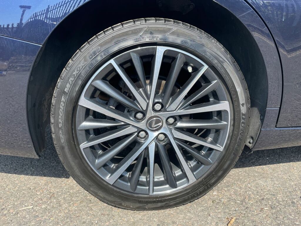Lexus ES Es 300H F Sport Cvt Red #9