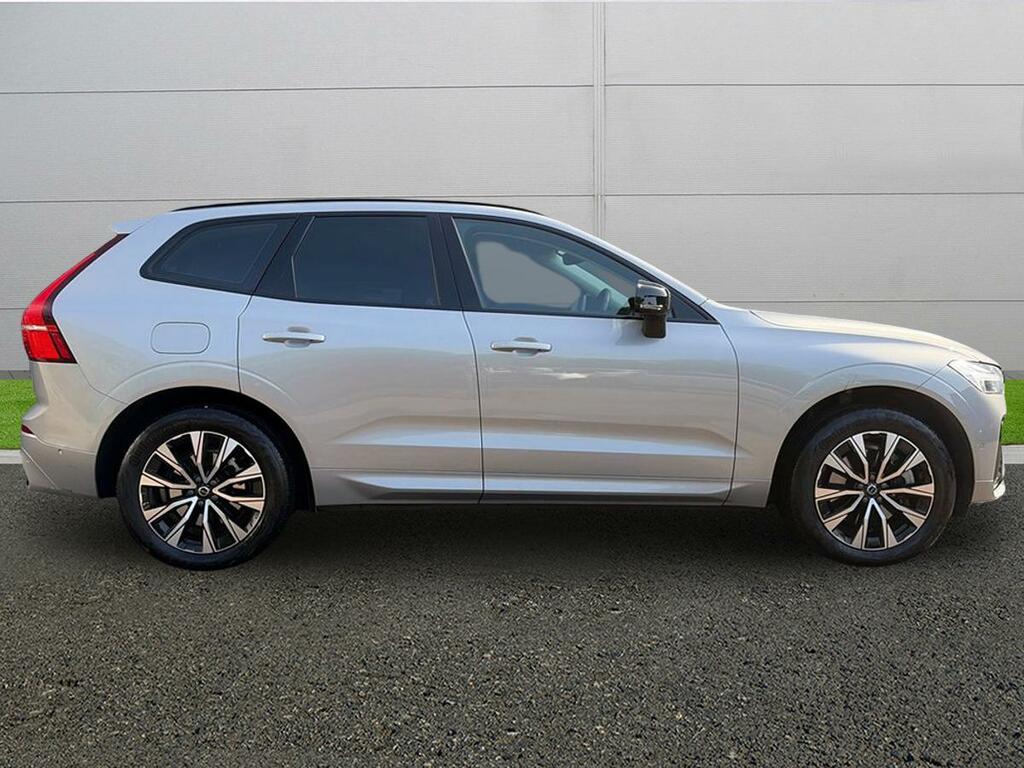 Volvo XC60 2.0 B5p Plus Dark Awd Geartronic White #8