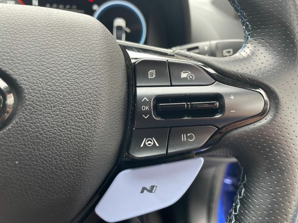 Hyundai I20 1.0T Gdi Premium Green #17