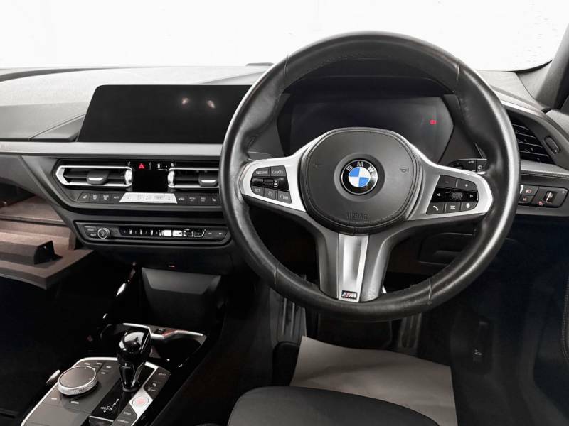 BMW 1 Series 118I 136 M Sport Step White #2
