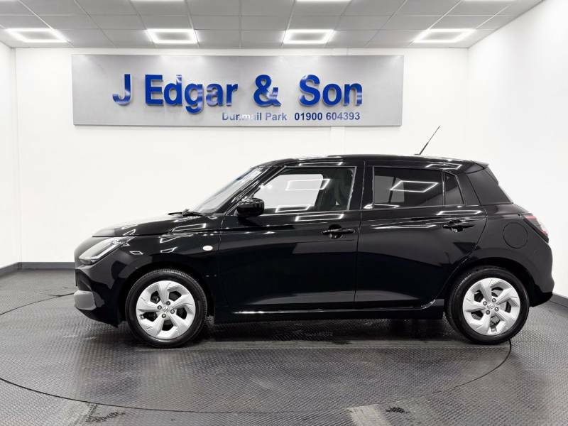 Suzuki Swift 1.2 Mild Hybrid Motion Black #4